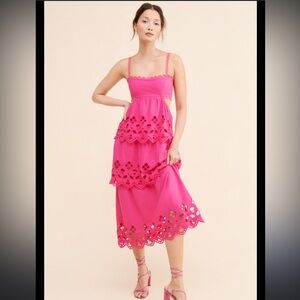 Saylor Elloise Midi Dress in Hot Pink, size large